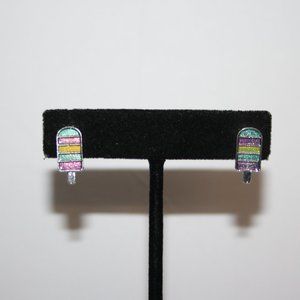 Beautiful glitter silver popsicle post earrings 5/8" Nwot